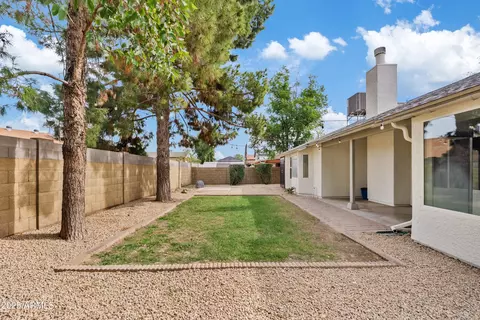 Exterior - 550 E Appaloosa Rd, Gilbert, AZ 85296 photo 2 of 6
