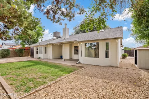 Exterior - 550 E Appaloosa Rd, Gilbert, AZ 85296 photo 3 of 6