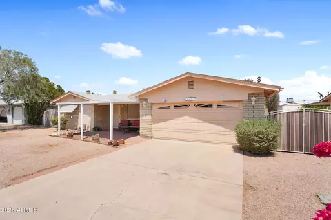 1023 S Ocotillo Dr, Apache Junction, AZ 85120