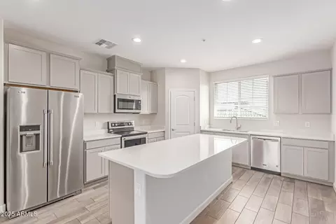 1255 N Arizona Ave #1113, Chandler, AZ 85225