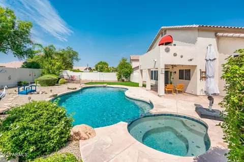 5393 W Kerry Ln, Glendale, AZ 85308