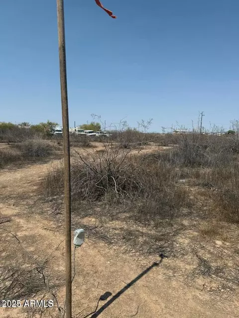 378 W Nn W No Name Woods -- N #20, Tonopah, AZ 85354