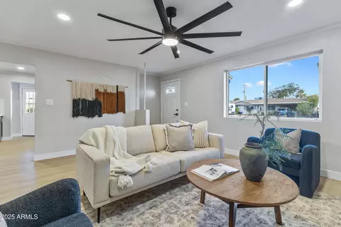 7144 E Aspen Ave, Mesa, AZ 85208 photo 4