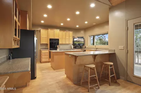 Kitchen - 131 W Hunt Ranch Rd, Pine, AZ 85544 photo 1 of 4