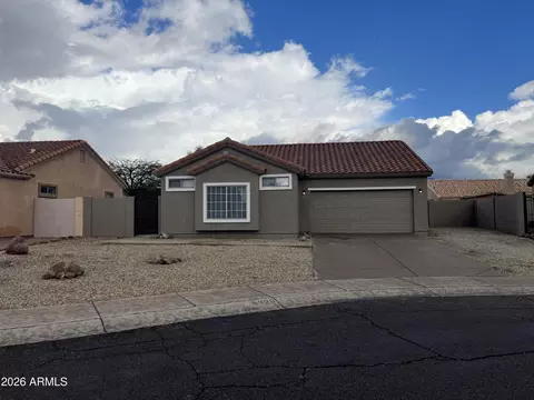 8900 E Rainier Dr, Gold Canyon, AZ 85118