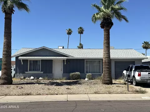 4216 W Kaler Dr, Phoenix, AZ 85051
