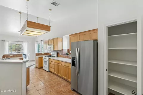 Kitchen - 3471 E Two Sisters Rd, Hereford, AZ 85615 photo 9 of 9