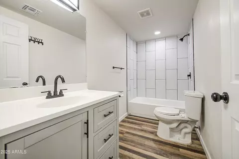 Bath - 8035 E 4th Ave, Mesa, AZ 85208 photo 1 of 4