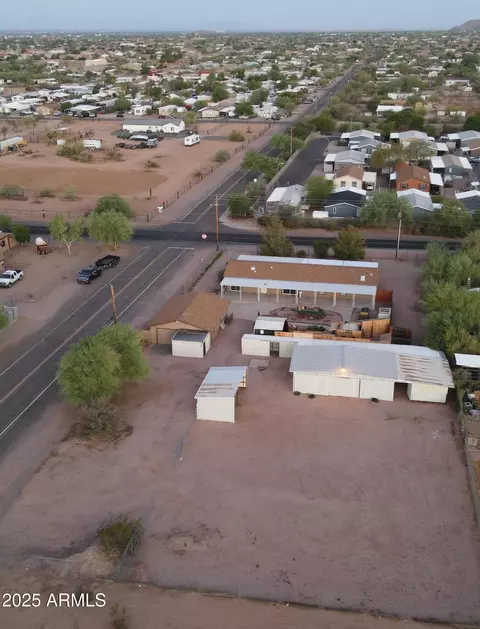 2015 N Delaware Dr, Apache Junction, AZ 85120 photo 2