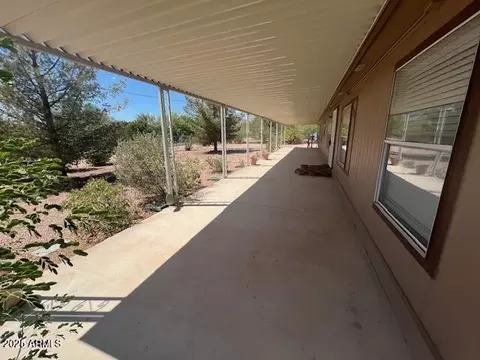 2015 N Delaware Dr, Apache Junction, AZ 85120 photo 4