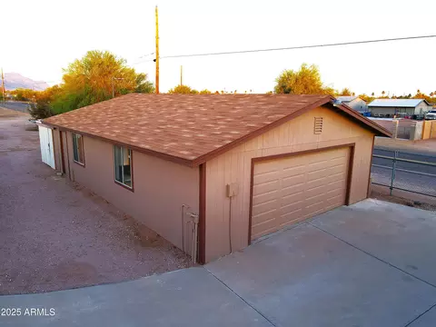 2015 N Delaware Dr, Apache Junction, AZ 85120 photo 17