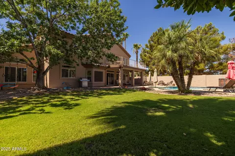 Exterior - 4436 E Tremaine Ave, Gilbert, AZ 85234 photo 5 of 9