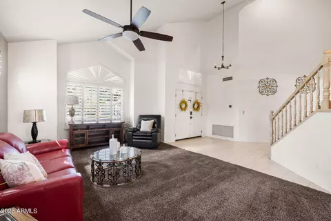 Entry Way - 4436 E Tremaine Ave, Gilbert, AZ 85234 photo 2 of 4