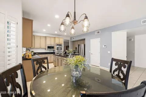 Dining - 4436 E Tremaine Ave, Gilbert, AZ 85234 photo 4 of 4