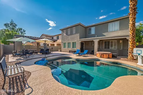 1155 W Laredo Ave, Gilbert, AZ 85233