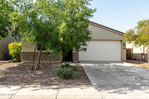 410 W Nikita Dr, San Tan Valley, AZ 85140