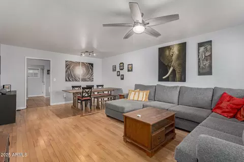 13692 N Newcastle Dr, Sun City, AZ 85351