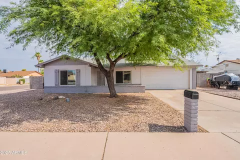 1301 W Kerry Ln, Phoenix, AZ 85027