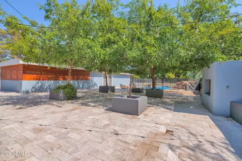 Exterior - 3217 E Flower St, Phoenix, AZ 85018 photo 6 of 17