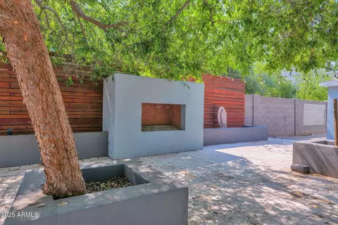Exterior - 3217 E Flower St, Phoenix, AZ 85018 photo 12 of 17