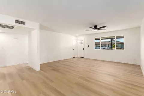 5529 W Virginia Ave, Phoenix, AZ 85035