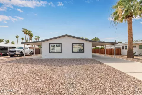 1742 S 77th St, Mesa, AZ 85209
