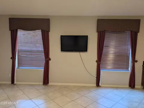 Living - 1548 Estrid Ave, Phoenix, AZ 85022 photo 7 of 9