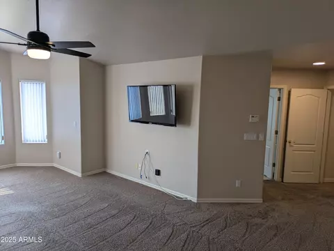 Living - 1548 Estrid Ave, Phoenix, AZ 85022 photo 4 of 9