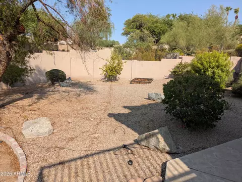 Exterior - 1548 Estrid Ave, Phoenix, AZ 85022 photo 7 of 13
