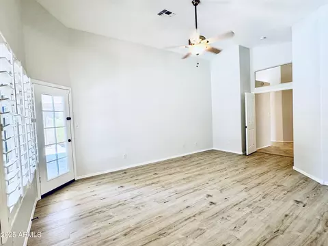 Living - 1018 E Hiddenview Dr, Phoenix, AZ 85048 photo 6 of 6