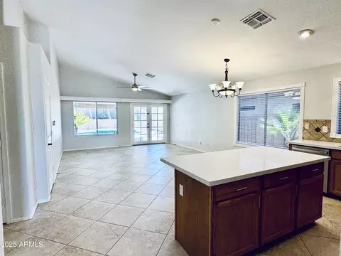 Living - 1018 E Hiddenview Dr, Phoenix, AZ 85048 photo 2 of 6