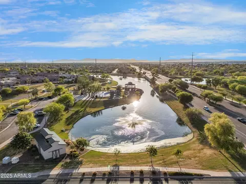View/Area - 874 E Doral Ct, Gilbert, AZ 85297 photo 9 of 10