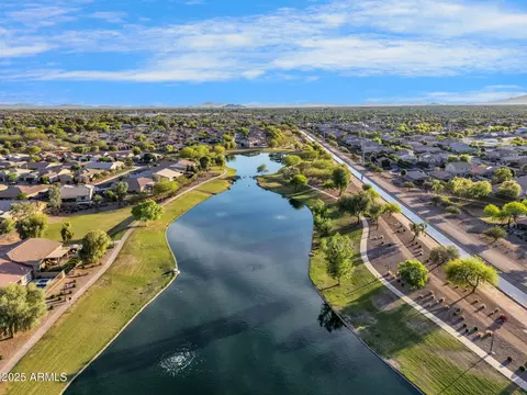 View/Area - 874 E Doral Ct, Gilbert, AZ 85297 photo 5 of 10
