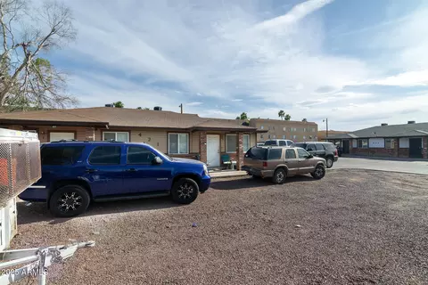 421 E 6th Dr, Mesa, AZ 85204 photo 8