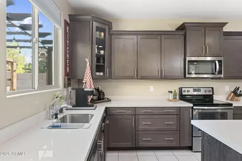 2811 E Dunbar Dr, Phoenix, AZ 85042 photo 15