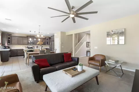 2811 E Dunbar Dr, Phoenix, AZ 85042 photo 8