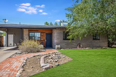1002 W Indianola Ave, Phoenix, AZ 85013
