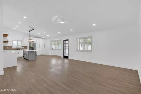 Living - 3122 E Leonora St, Mesa, AZ 85213 photo 3 of 5