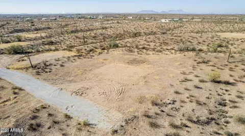 3000 N 334th Ave #7, Tonopah, AZ 85354