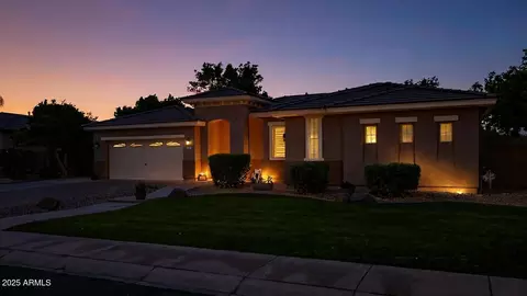 3141 E Juanita Ave, Gilbert, AZ 85234