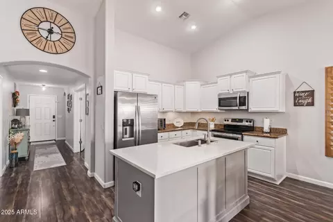 3958 E Maplewood St, Gilbert, AZ 85297 photo 12