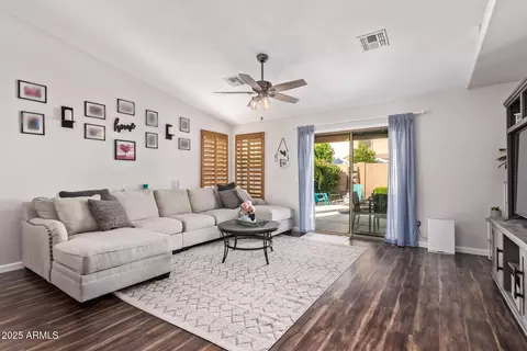 3958 E Maplewood St, Gilbert, AZ 85297 photo 5