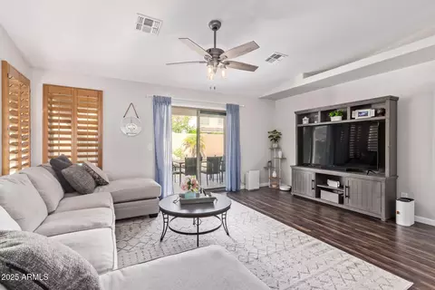 3958 E Maplewood St, Gilbert, AZ 85297 photo 7