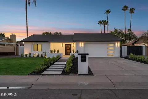 4944 E Windrose Dr, Scottsdale, AZ 85254