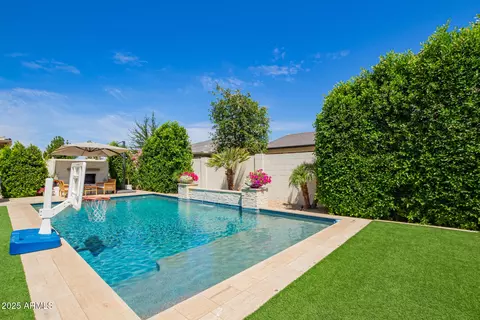 Exterior - 3636 E Appaloosa Rd, Gilbert, AZ 85296 photo 8 of 17