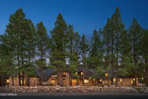 4927 E Mount Pleasant Dr, Flagstaff, AZ 86004