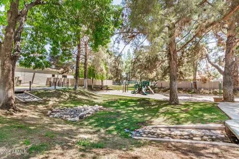 Exterior - 261 E Tremaine Ave, Gilbert, AZ 85234 photo 8 of 9