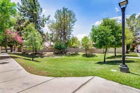 Exterior - 261 E Tremaine Ave, Gilbert, AZ 85234 photo 7 of 9