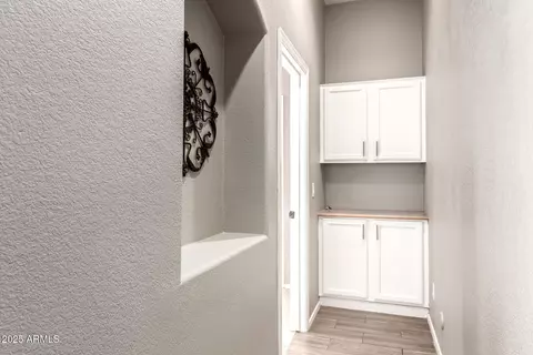 Entry Way - 9934 E Kiowa Ave, Mesa, AZ 85209 photo 3 of 3