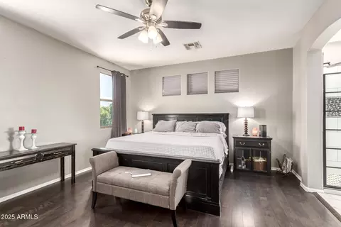 Bedroom - 9934 E Kiowa Ave, Mesa, AZ 85209 photo 1 of 8